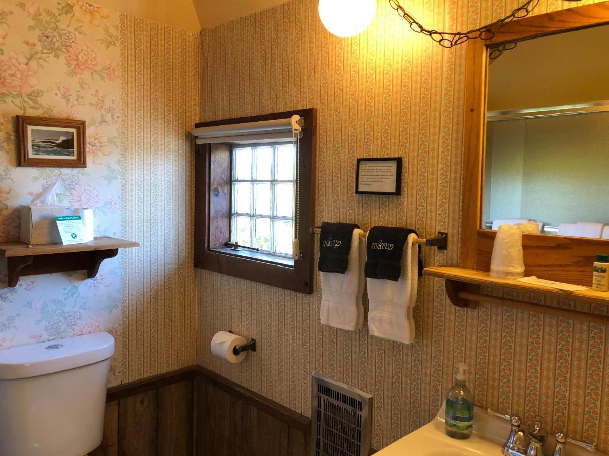 Bed & Breakfast Country