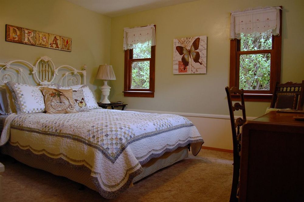 Country Bed & Breakfast